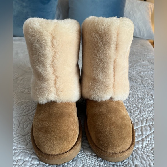 Ugg boots. Size 5. Chestnut color - Picture 3 of 5